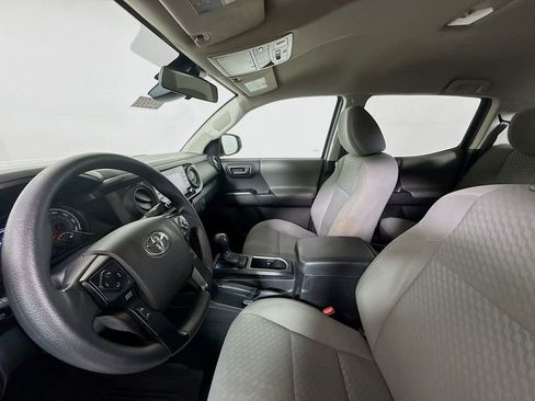 Used 2023 Toyota Tacoma SR w/ SR Convenience Package RWD image 21