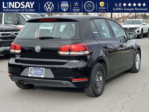 Used 2014 Volkswagen Golf 4-Door image 6