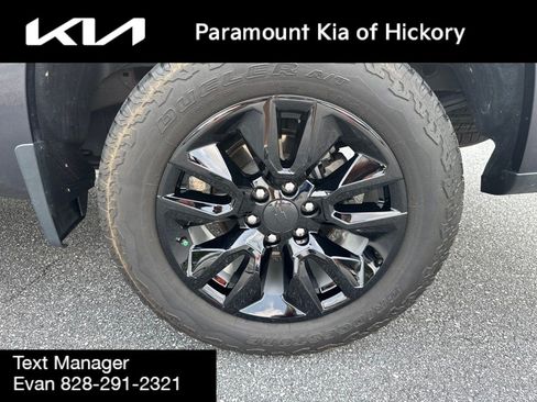 Used 2022 Chevrolet Silverado 1500 Custom AWD/4WD image 9
