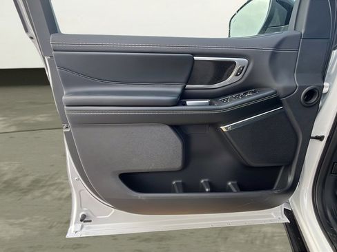 New 2026 Ford Expedition Platinum w/ Stealth Performance Package image 15