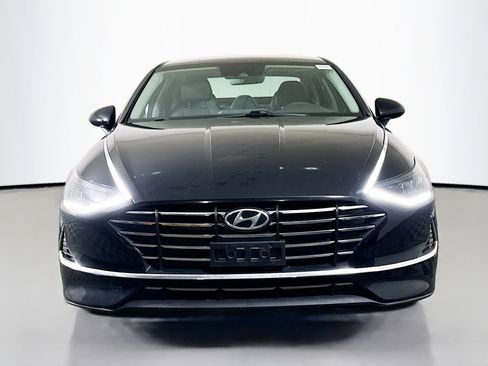 Used 2021 Hyundai Sonata SE image 2