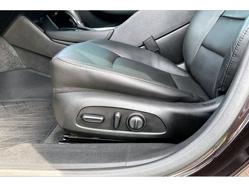Used 2020 Chevrolet Malibu Premier FWD image 28