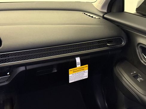 New 2027 Honda HR-V EX-L image 16
