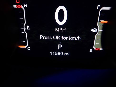 Used 2023 Jeep Gladiator Willys image 26