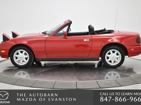 Used 1990 MAZDA MX-5 Miata image 25