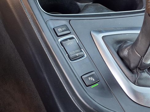 Used 2015 BMW 428i Convertible image 30