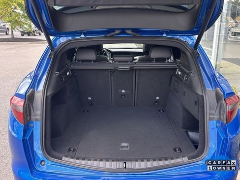 Used 2022 Alfa Romeo Stelvio Veloce image 6