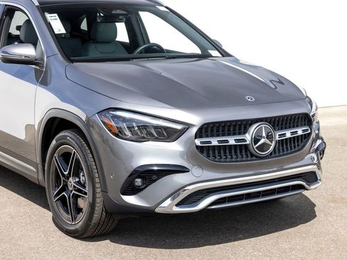 Used 2026 Mercedes-Benz GLA 250 image 3