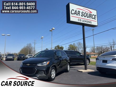 Used 2018 Chevrolet Trax LT image 1