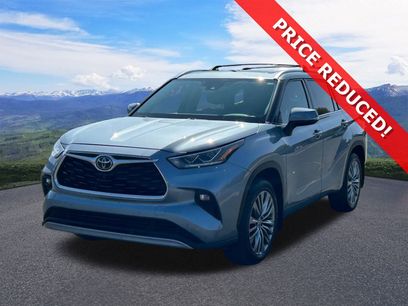 Used 2021 Toyota Highlander Platinum