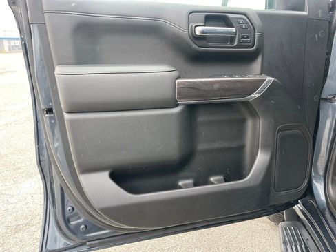 Used 2021 Chevrolet Silverado 1500 LTZ image 18
