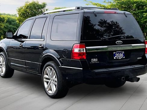 Used 2016 Ford Expedition Limited w/ Equipment Group 301A AWD/4WD image 2