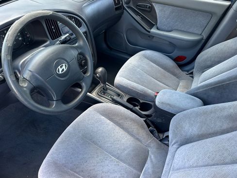 Used 2004 Hyundai Elantra GLS image 10