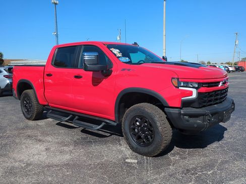 Used 2024 Chevrolet Silverado 1500 ZR2 w/ ZR2 Bison Edition AWD/4WD image 2