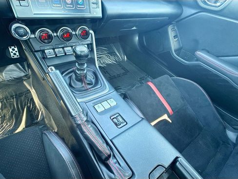 Used 2023 Subaru BRZ Limited RWD image 16