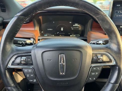Used 2023 Lincoln Nautilus Reserve w/ Equipment Group 201A AWD/4WD image 28