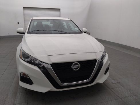 Used 2020 Nissan Altima 2.5 S FWD image 14