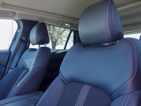 Used 2025 MAZDA CX-50 AWD 2.5 S w/ Premium Package image 10