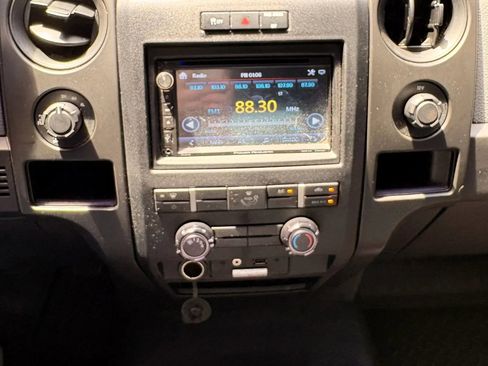 Used 2014 Ford F150 XL w/ Equipment Group 101A Mid AWD/4WD image 28