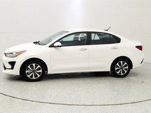 Used 2023 Kia Rio S w/ Technology Package image 4