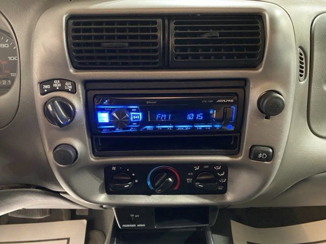Used 2004 Ford Ranger XLT AWD/4WD image 16