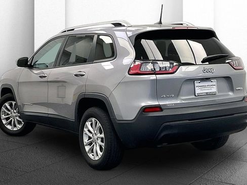 Used 2020 Jeep Cherokee Latitude w/ Cold Weather Group image 8