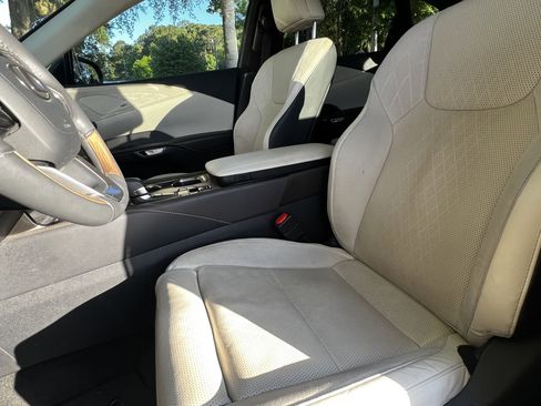 Used 2023 Lexus RX 350 AWD w/ Accessory Package (Z1) image 16