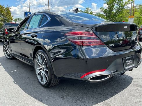 Used 2025 Genesis G70 2.5T image 11