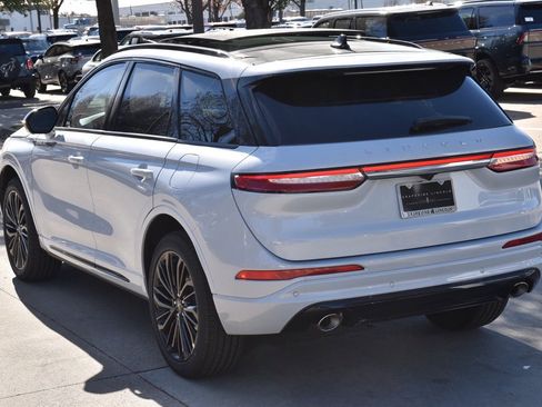 New 2026 Lincoln Corsair Reserve w/ Jet Appearance Package image 9