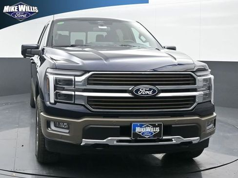 Used 2025 Ford F150 King Ranch w/ FX4 Off-Road Package image 2