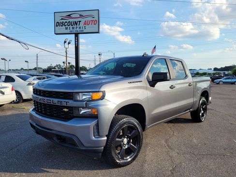 Used 2020 Chevrolet Silverado 1500 Custom w/ Custom Value Package AWD/4WD image 25