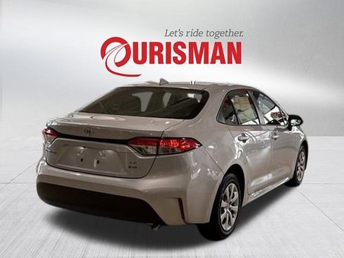 Used 2026 Toyota Corolla LE image 2