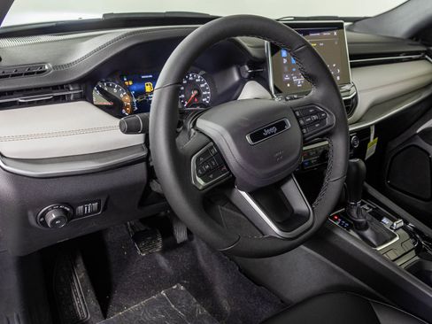 New 2026 Jeep Compass Limited image 3