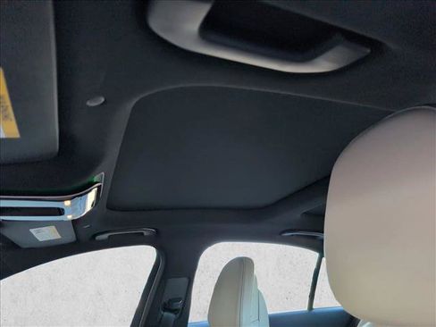 Used 2023 Mercedes-Benz C 300 Sedan image 16