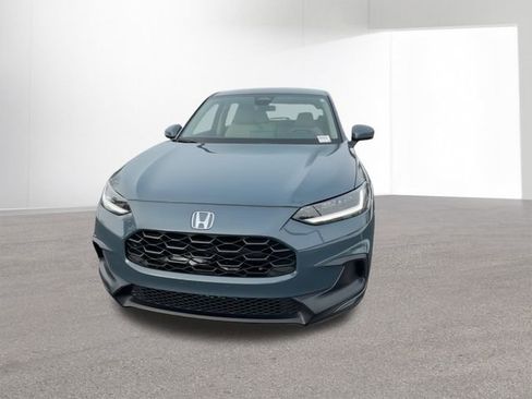 Used 2023 Honda HR-V LX image 3