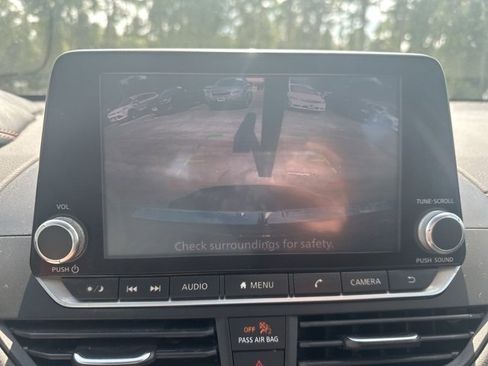 Used 2020 Nissan Altima 2.5 SR image 15