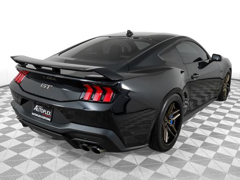 Used 2024 Ford Mustang GT Premium RWD image 5