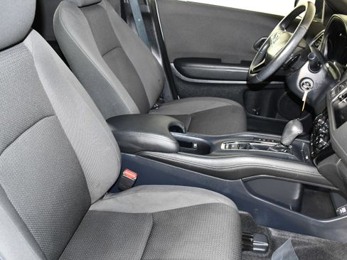 Used 2021 Honda HR-V Sport image 40