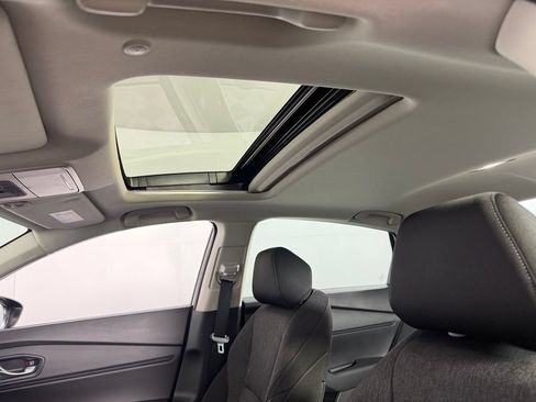 Used 2025 Honda Accord SE image 22