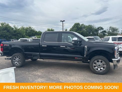 Used 2025 Ford F350 King Ranch w/ Chrome Package AWD/4WD image 2