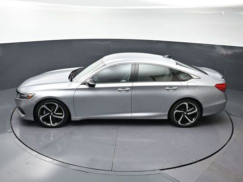 Used 2022 Honda Accord Sport image 25