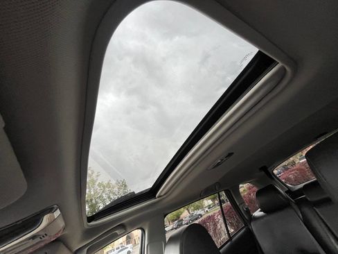 Used 2013 Subaru Outback 3.6R Limited image 14