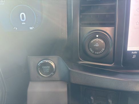 Used 2024 Ford F350 Limited image 20