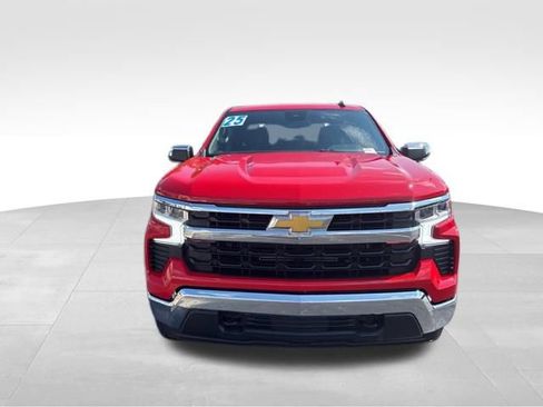 Used 2025 Chevrolet Silverado 1500 LT image 8