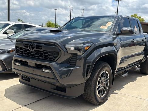 Certified 2024 Toyota Tacoma TRD Sport AWD/4WD image 12