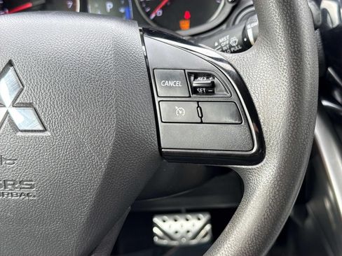 Used 2022 Mitsubishi Eclipse Cross ES AWD/4WD image 14