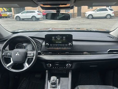 Used 2022 Mitsubishi Outlander SEL Black Edition AWD/4WD image 19