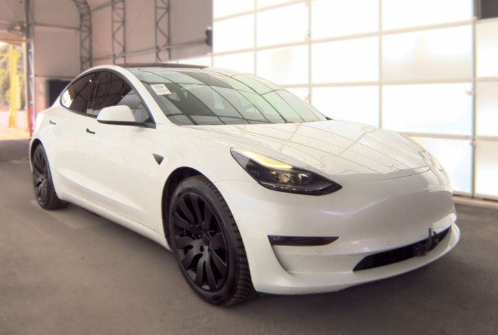Used 2021 Tesla Model 3 Long Range AWD/4WD image 23