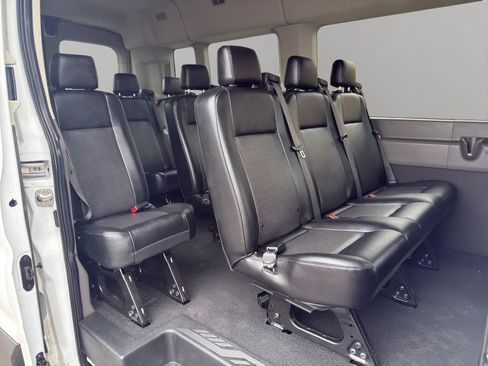 Used 2023 Ford Transit 350 XL image 18