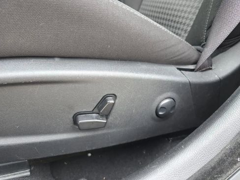 Used 2023 Dodge Charger GT image 15